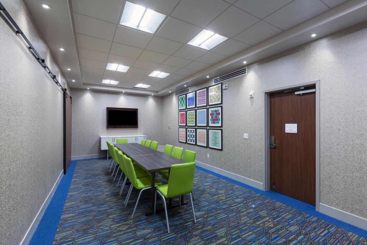 Holiday Inn Express & Suites Tulsa South - Woodland Hills By Ihg Zewnętrze zdjęcie