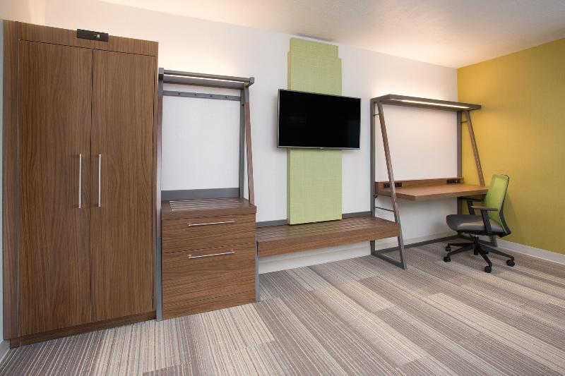 Holiday Inn Express & Suites Tulsa South - Woodland Hills By Ihg Zewnętrze zdjęcie